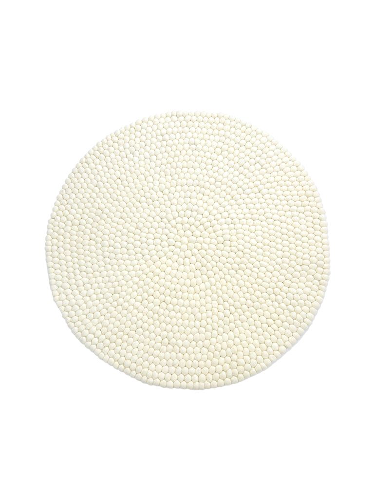 white rug - felt - ball rug - round.Jpeg