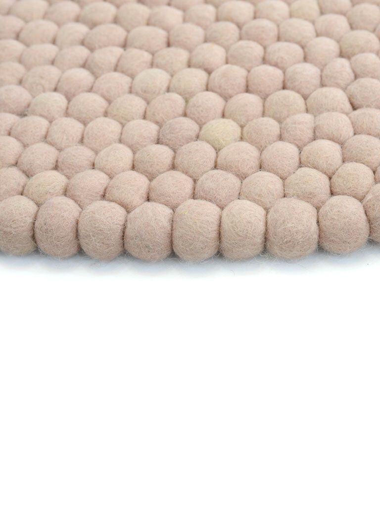 Wool Pom Pom Carpet Pink Round.jpg