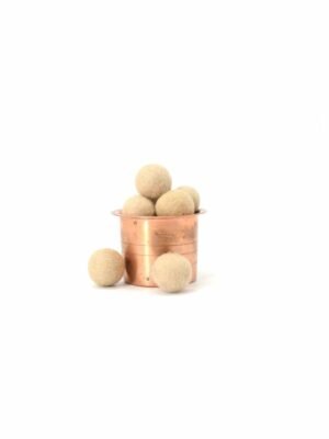 woolen - felted ball - 2 cm pom pom balls.jpg