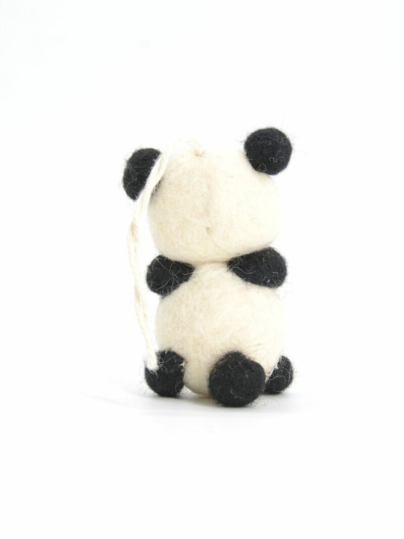handmade-felt-panda.jpg