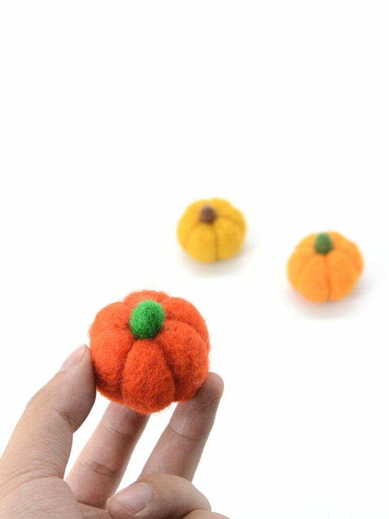 Wool Felt Pumpkins.jpg