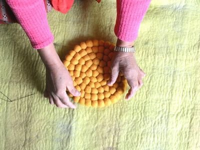 Felt Wool Ball Trivets: A Step-by-Step Guide - Woollyfelt