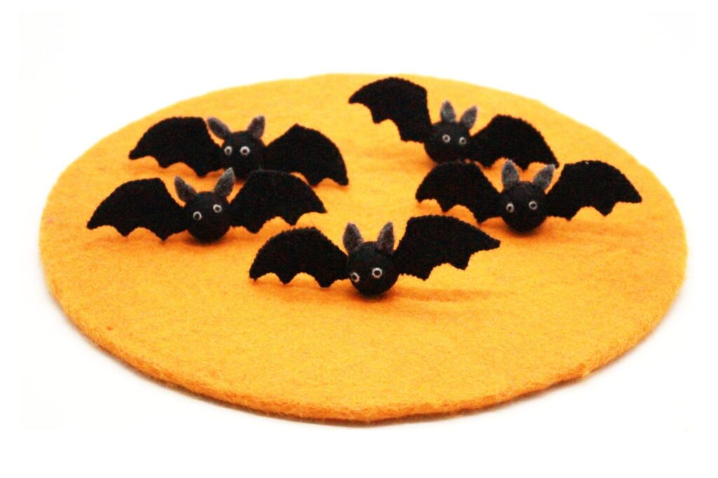 felt-halloween-bat