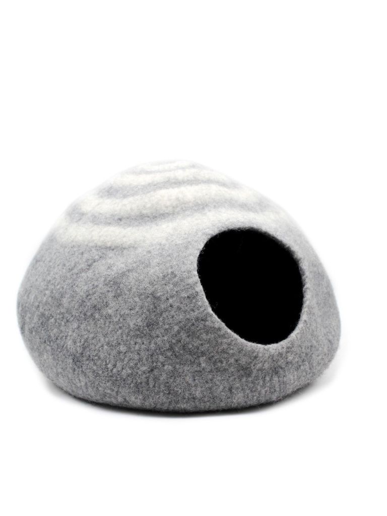 wool felt cat cave in grey