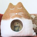 Wool Felt Cat Bed - Indoor Cat Cocoon - Pet Bed