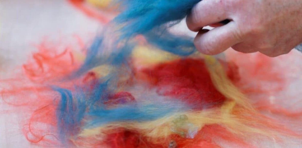 Colorful-wool-for-felting-1024x465